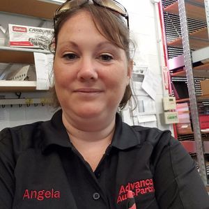Meet your Posher, Angela